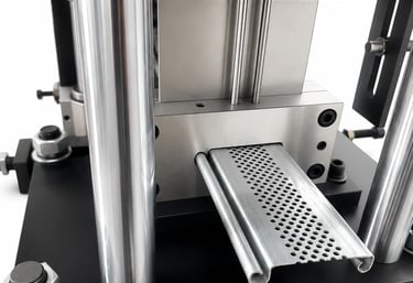 Fabricacion de fleje microperforado para cortina enrollable