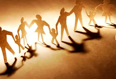 les constellations systémiques et l’importance des liens visibles et invisibles qui nous relient
