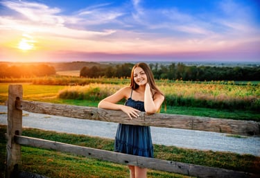 Hershey PA Senior Pictures Photographer. Lancaster PA senior pictures photographer