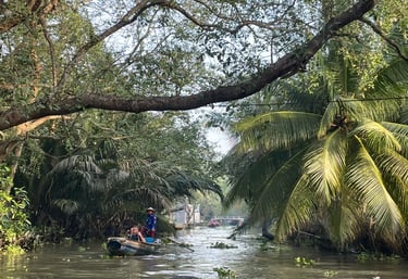 rejs łódką w Wietnamie