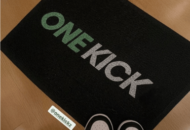 Felpudo con logo personalizado onekick