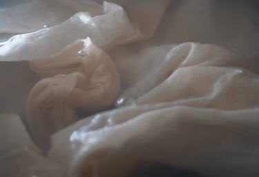 mordanting linen and cotton fabrics with aluminum acetate