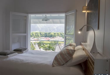 suite com vista para o vale das Furnas