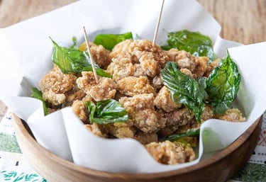 Taiwanese Popcorn Chicken (Yán Sū Jī)