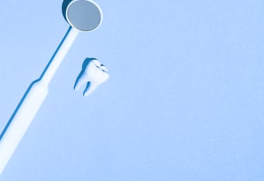 dental mirror and tooth