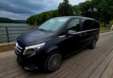 chauffeur with v class in Lithuania