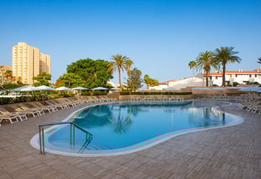 4⭐️ Ole Tropical - Adults-Only