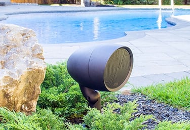 outdoor speaker system installed in the backyard 