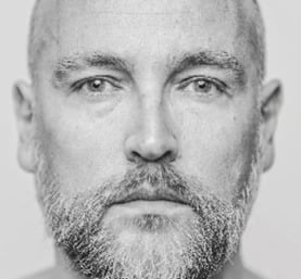 Portrait Franck Mas Artiste Art contemporain