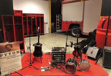 Pytom en formation à 2 musiciens, période rouge