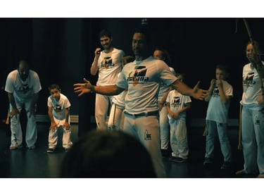 Aritz Garcia en un batizado de capoeira en pamplona