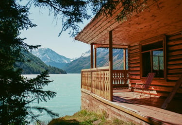 rustic log cabin on the lakeside