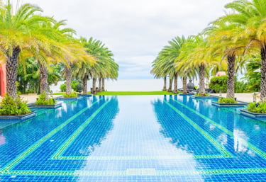 swimming pool contractor in Dubai