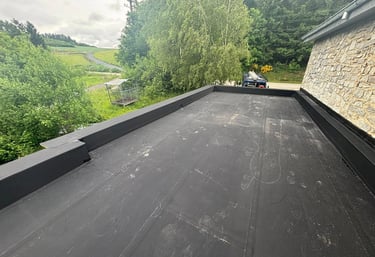 toiture plate, toiture inclinée