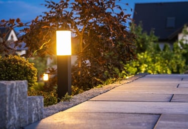 outdoor electrician in London