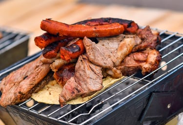 buffet de tacos a la parrilla de chorizo arrachera sobre tortilla