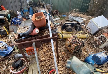 A rubbish clearance in Bella Vista