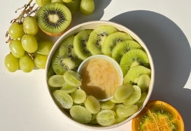 PANCAKES Cali, LULO, KIWI, SALSA DE LULO