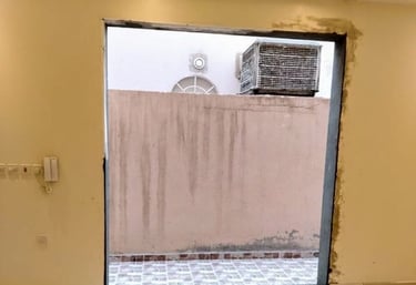 تكسير جدار الطايف عمال تكسير بالطائف قص جدار بالساروخ مقاول تكسير جدار هدم مباني الطائف معلم تكسير