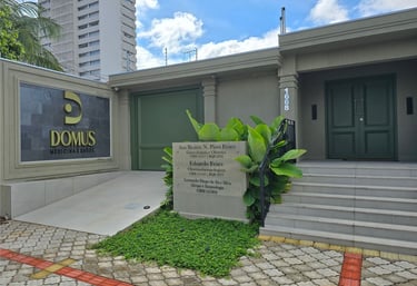 Clínica DOMUS, atendimento médico especializado com foco no paciente.