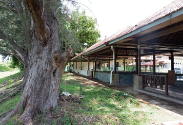 U. HQ Restaurant (UMS) by GlobalKitc