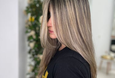 Cómo Cuidar de tu Cabello Antes y Después de un Alisado