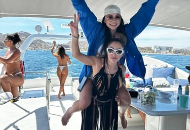 fiesta en yate privado de renta los cabos