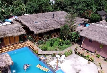 #mindo-hotel-restaurant-bicok-piscine