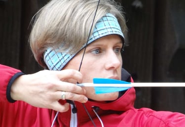 Achtsames Bogenschießen zur Schulung von Fokus, Klarheit und Selbstführung