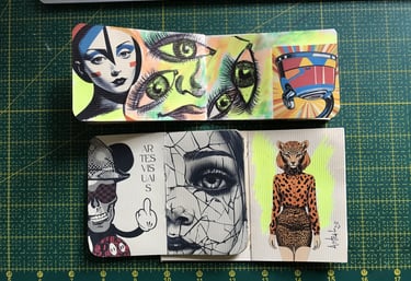 Detalhe: textura de livro de artista.