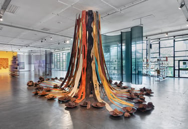 Marlene Almeida, instalação “Terra Viva (2025)