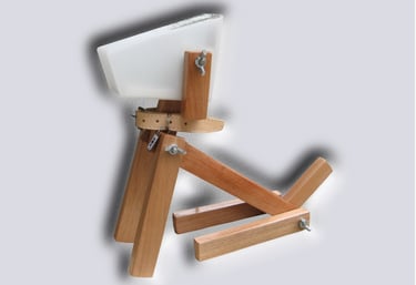 Abajur Cãozinho Articulado com Luz Natural a Led