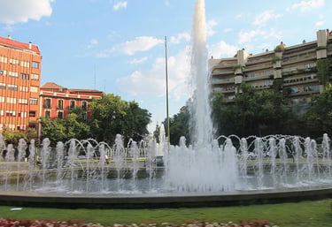 Glorieta de san Bernardo en barrio de Chamberí, Madrid.