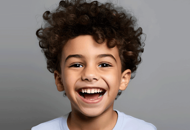 Dra. Cris Sakamoto - Aparelho Ortodôntico Móvel