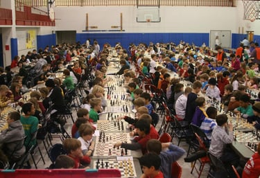 Students competing in chess tournament after training at Shetty Chess Classes – best chess classes