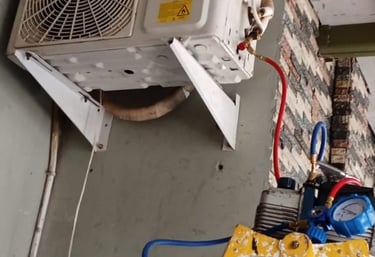 Layanan pemasangan AC oleh teknisi berpengalaman dan terpercaya untuk kebutuhan pendinginan di rumah