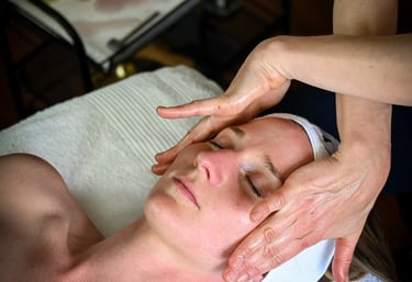 Isabelle facialiste propose des massages du visage pour raffermir et repulper votre peau