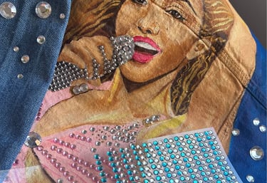 Chaqueta de Shakira y del cantante favorito, género, estilo o gusto de preferencia. 