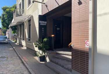 „Kaip rasti Sushi Date? – patogiai įsikūręs Kauno centre, restoranas yra lengvai pasiekiamas