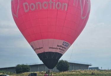 A hot air balloon supporting organ donation