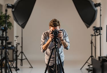 Professional photography services in Montreal, including eCommerce, editorial, lifestyle, portrait, 
