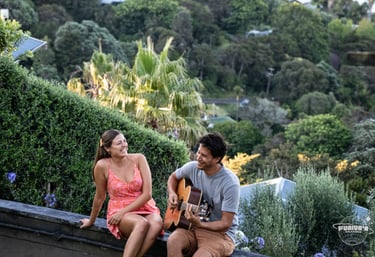 Soulfultina singing with his guitarist 