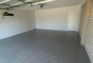 Flake epoxy flooring