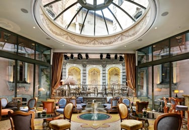 Château Monfort Milan – Opulent lounge with glass dome