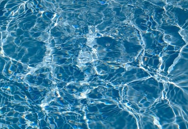 Pisciniste Piscine Equipement Bezouce et Nîmes