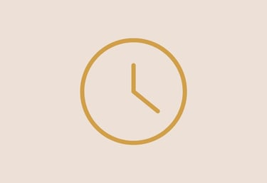 Sesión de cuidado postoperatorio y drenaje linfático realizada a domicilio por profesional certificado.