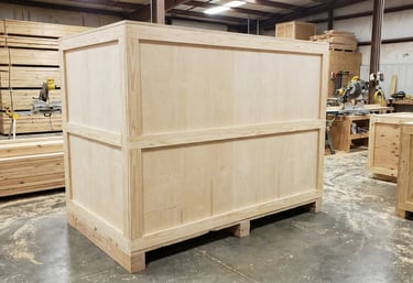 日信木箱行展示專業工業出口木箱(Wooden Crate)。