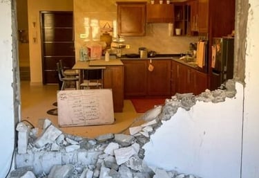 عامل تكسير جدار الطائف عمال تكسير جدار بالطائف قص ابواب وشبابيك بالطائف