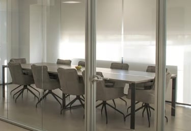 Ufficio interno Milano Trading srl importazione arredo