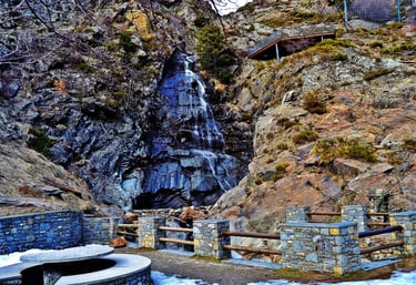 Cascada de Moles